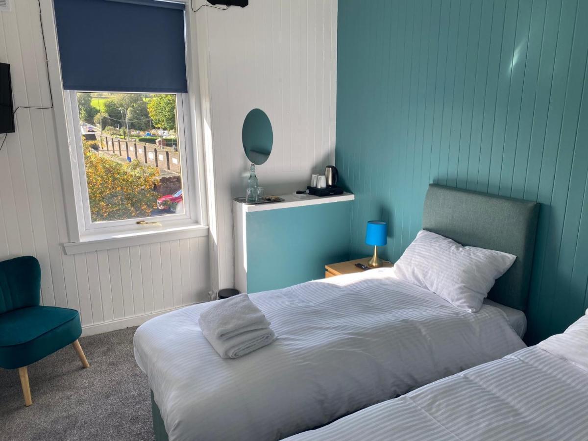 Queensberry Arms Hotel Kirkconnel ภายนอก รูปภาพ